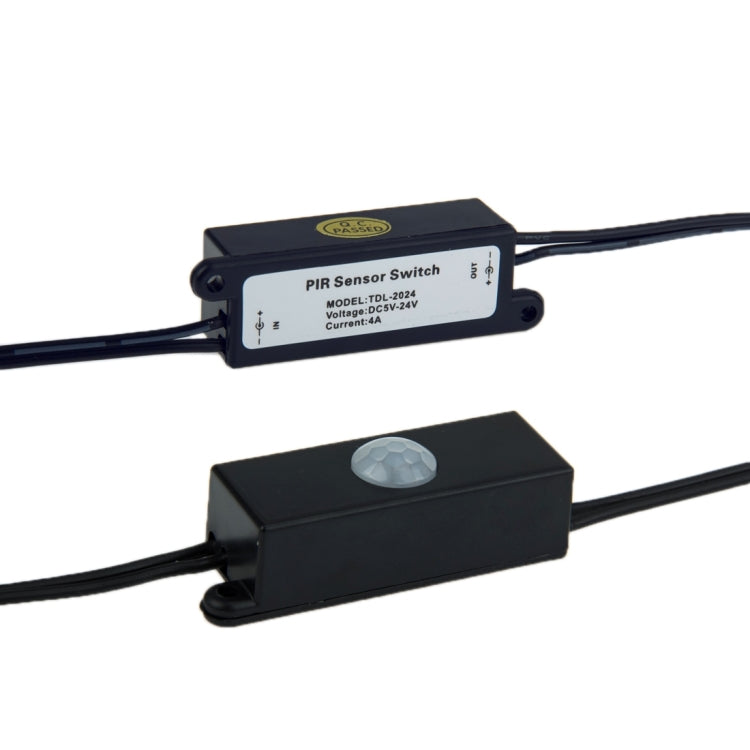 Connettore LED con sensore PIR e adattatore DC 5,5x2,1 mm