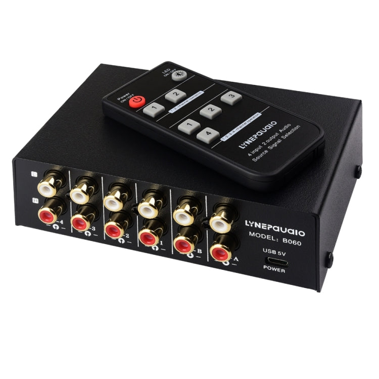 Commutatore audio RCA stereo 4 ingressi e 2 uscite con telecomando