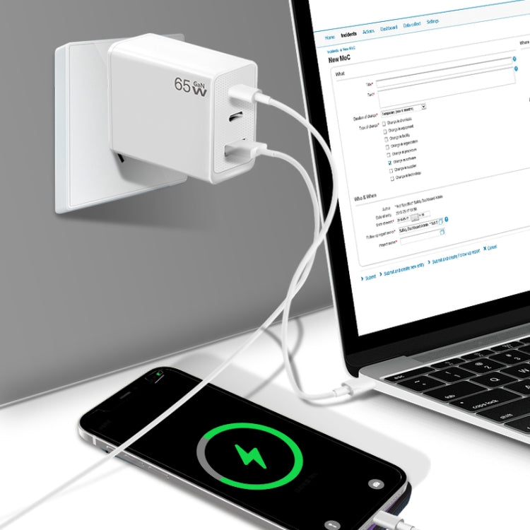 Adattatore GaN 65W USB-C x2 e USB 3.0 per MacBook