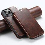Custodia magnetica in pelle per iPhone 15-17