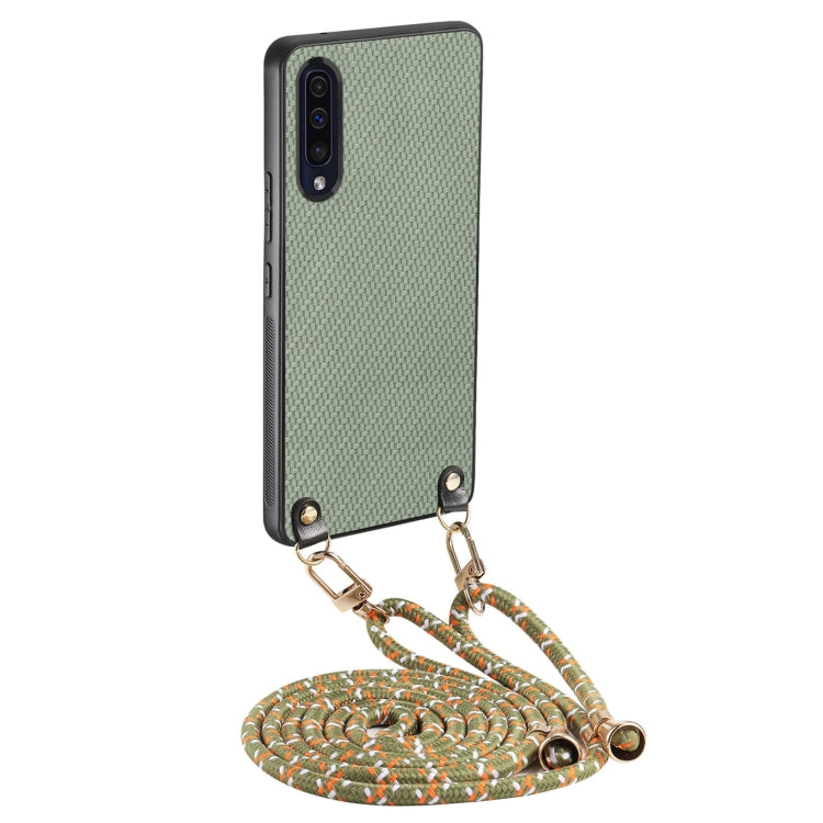 Custodia per telefono con retro in pelle e trama in fibra di carbonio per