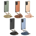 Custodia per telefono con retro in pelle e trama in fibra di carbonio per