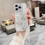 Custodia con texture conchiglia e catena per iPhone 14 Plus