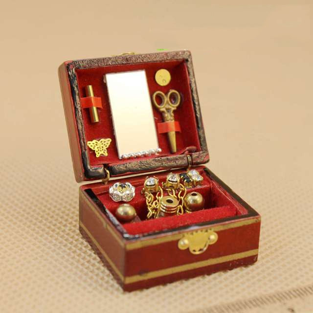 Mini portagioie vintage per casa delle bambole 3,4x2,4 cm
