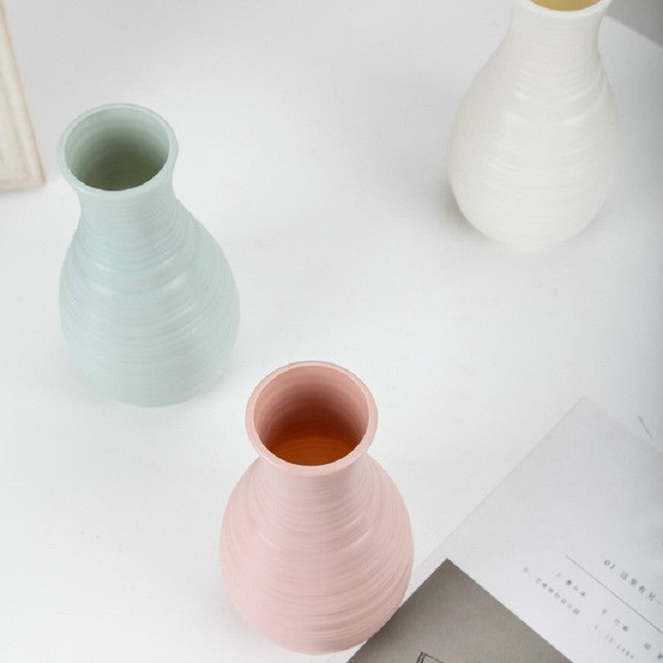Vaso da fiori moderno in plastica 10,5x20 cm