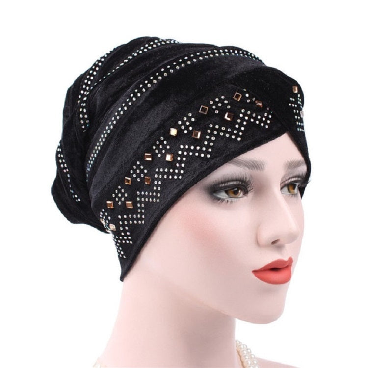Cappello impilabile con turbante e strass in pleuche