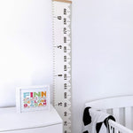 Adesivo da parete in legno con righello crescita bambini