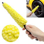 Spazzola per pulizia ruote auto con manico in plastica