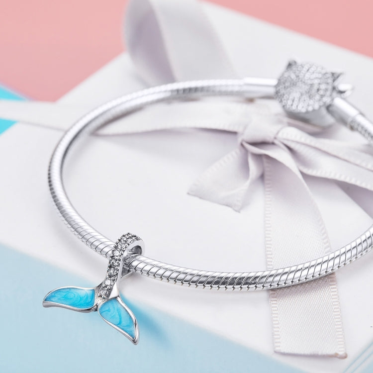 Collana con ciondolo coda di pesce in argento 925