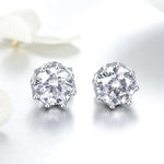 Orecchini a bottone in argento 925 con zirconi 0,6 cm