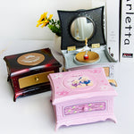 Toletta classica con carillon girevole e cassetto a specchio