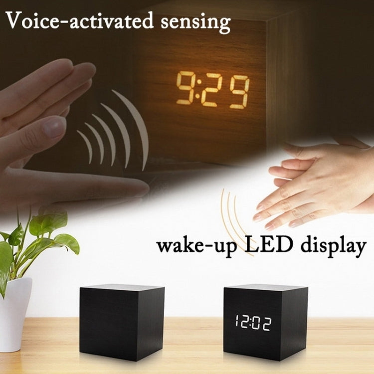 Sveglia digitale LED in legno con termometro e timer