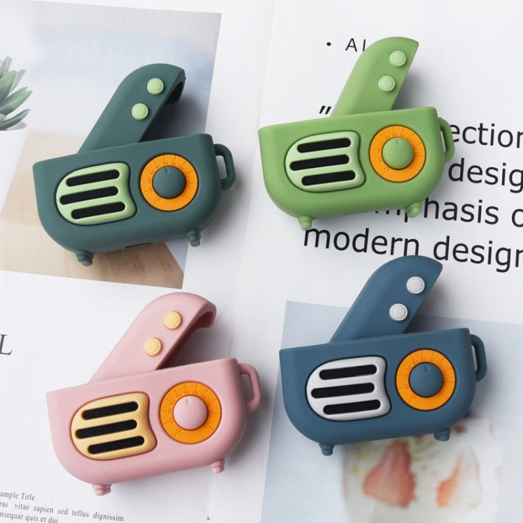 Custodia in silicone retrò per AirPods Pro con accesso alla ricarica - immagine 6
