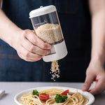 Dosatore per condimenti con chiusura rotativa cucina