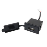 Caricabatterie auto USB singolo 2.4A 12-24V compatto
