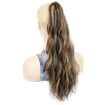 Parrucca con clip lunga coda di cavallo ondulata 55 cm