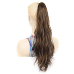 Parrucca con clip lunga coda di cavallo ondulata 55 cm