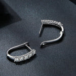 Orecchini in argento sterling S925 con moissanite