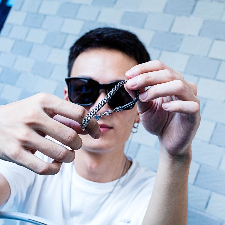 Bracciale uomo in acciaio al titanio stile retrò 21 cm