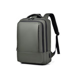 Zaino impermeabile per laptop 15,6" con porta USB
