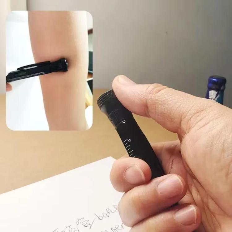 Penna multifunzione 12 in 1 con luce LED e apribottiglie