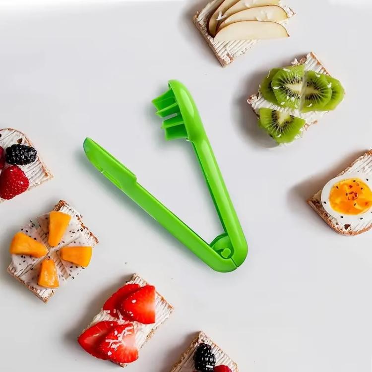 Tagliafrutta LsCook affetta fragole in plastica
