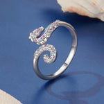 Anello regolabile cavalluccio marino placcato oro bianco