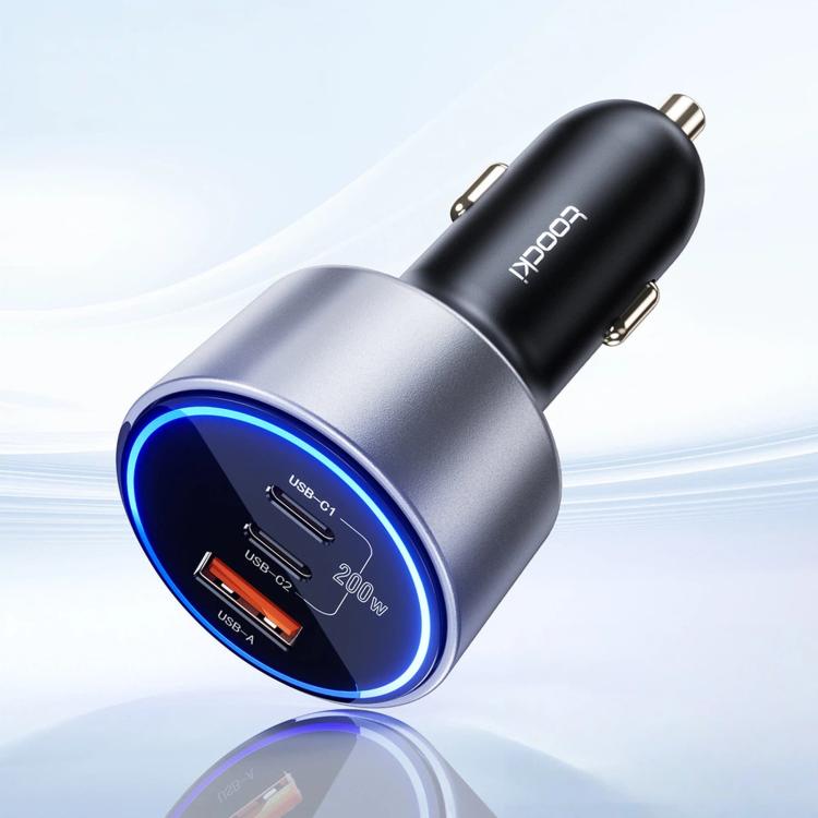 Caricabatterie rapido da auto Toocki da 200 W con 3 porte: doppia USB-C da 100 W e adattatore USB-A PD da 18 W con anello luminoso a LED., SD-033-9