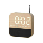 Radiosveglia FM digitale a LED con doppio allarme e funzione snooze.