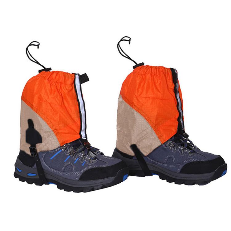 1 paio di copriscarpe AOTU AT8917 con striscia riflettente per alpinismo, escursionismo, impermeabili, da neve e sabbia, ideali per il deserto.