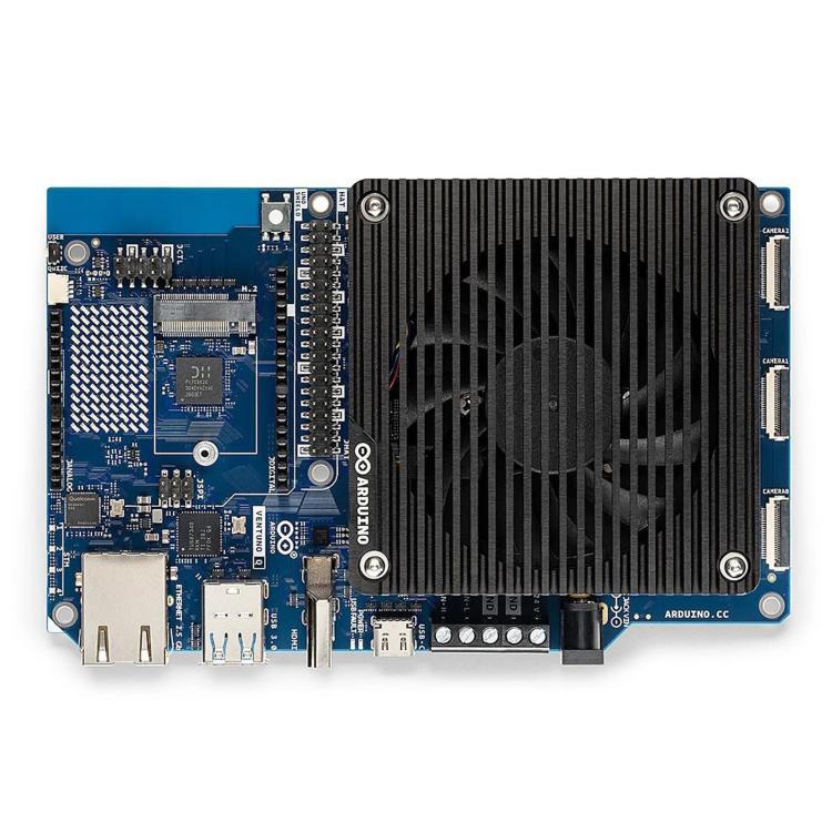 WAVESHARE per Arduino VENTUNO Q Edge AI Computer con architettura duale Qualcomm e STM32, 40 TOPS ad alta densità, ampie opzioni di espansione industriale/robotica, 35981
