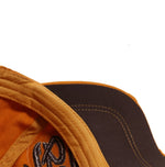 Berretto da baseball regolabile con lettera ricamata