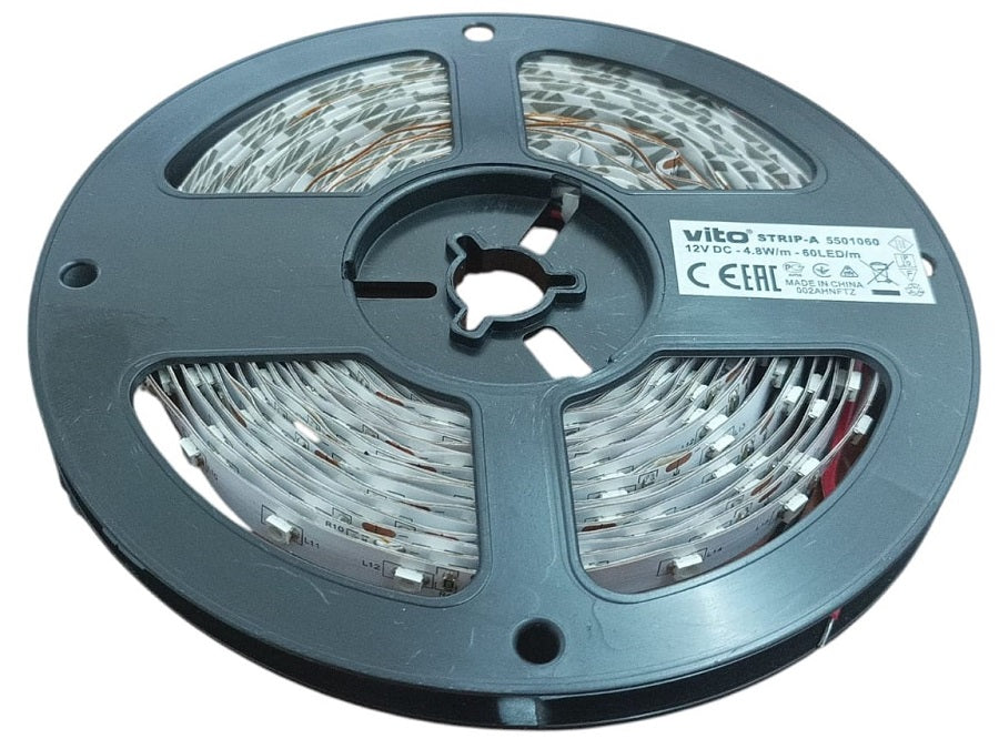 Striscia LED 12V 5m luce blu 4.8W/m 6970233833321 5501070 N210