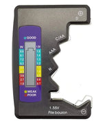 Tester digitale con display LCD per batterie 1,5V e 9V
