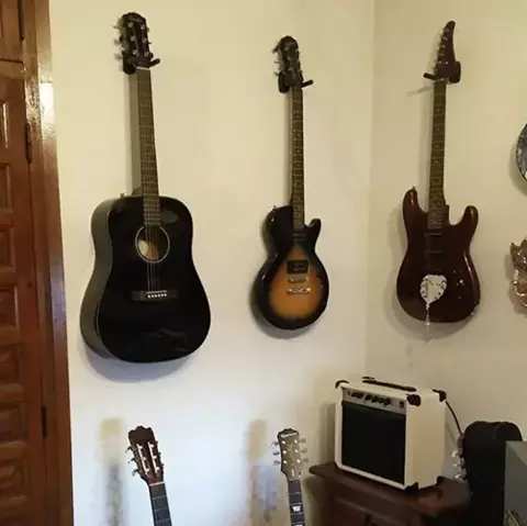 Supporto da parete per chitarra 5900779940932 00019156 WB1543