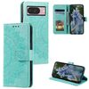 Per Google Pixel 10/10 Pro Custodia per telefono in pelle goffrata con motivo a fiori Totem con cordino (verde)