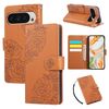 Per Google Pixel 9 / 9 Pro Custodia in pelle con 3 slot per carte e motivo a fiori rosa in rilievo (marrone)