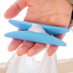 Utensile manuale per aiutanti per la spesa portatile Supporto per sacchetti di plastica a forma di I Supporto per alimenti per il trasporto Maniglia di sollevamento