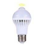 Lampadina LED con sensore di movimento a infrarossi E27 5W, Distanza del sensore: 4-6 m, CA 85-265 V.