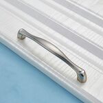 5 PCS 4092-128 Doppio cassetto bianco porta dell'armadio Maniglia nera argento