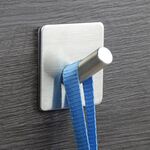 Appendiabiti da bagno non perforato in acciaio inossidabile con gancio inclinato