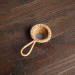 Gadget per scolapasta con filtro riutilizzabile con filtro creativo intrecciato in bambù, stile: scolapiatti in rattan con manico