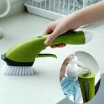 Spazzole per pentole a manico lungo Aggiunta automatica di piastrelle per detersivo per piatti Spazzole per pulizia a spruzzo d'acqua (verde)