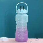 Bottiglia portatile portatile da esterno a prova di goccia all'aperto con tazza d'acqua sportiva da 2 litri di grande capacità (sfumatura blu viola)