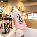 2000ml sfumato glassato colore grande capacità sport tazza d'acqua all'aperto portatile bottiglia di acqua di paglia (rosa bianco)