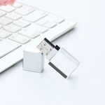 Crystal Flash Light Emitting USB 2.0 Flash Drive Auto Musica USB Flash Drive, Capacità: 64 GB (bianco)
