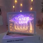 Luce di ritaglio di carta stereoscopica Luce notturna di Natale (Felice laurea)