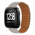 Per Fitbit Versa 4/3 / Sense 2 Cinturino magnetico in silicone da 20 mm (cachi)