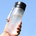 Tazza sportiva da esterno di grande capacità Tazze da tè portatili a prova di perdite in plastica satinata, colore: nero satinato da 600 ml
