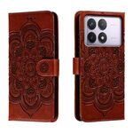 Custodia in pelle per telefono con motivo in rilievo Sun Mandala per Xiaomi Redmi K70 (marrone)